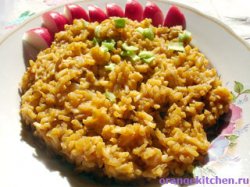 Вегетарианский рецепт жареного риса с кабачковой икрой